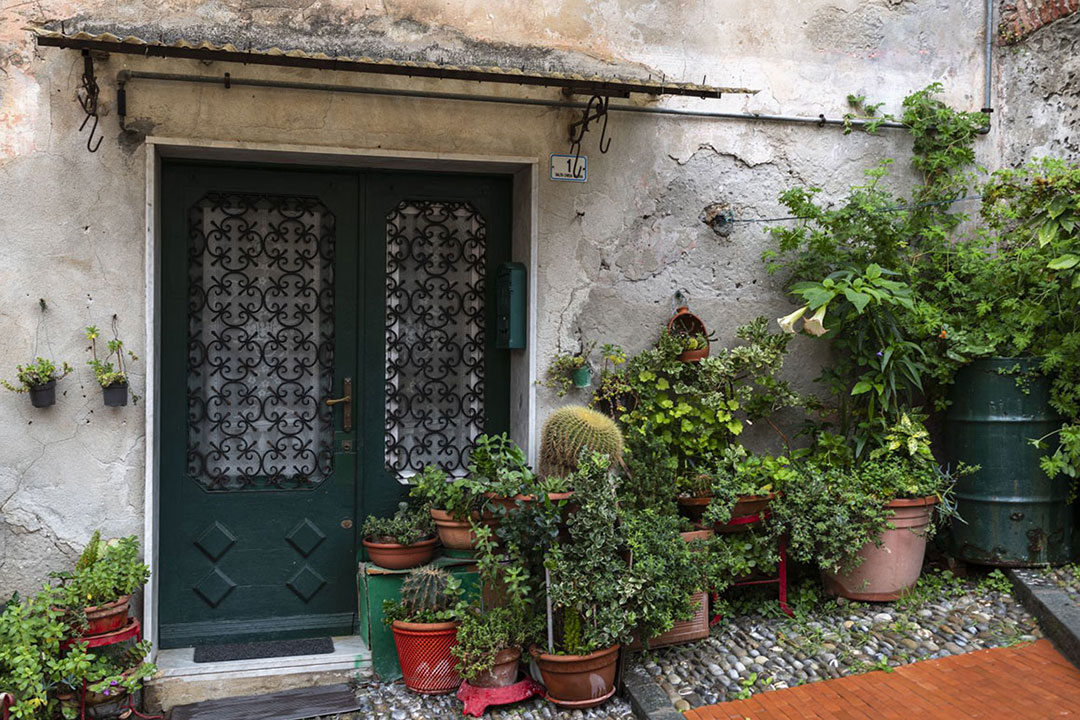 Oberhalb der Via Zara